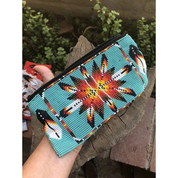 Handmade Southwestern Beaded hand bag - Picture 9 of 11